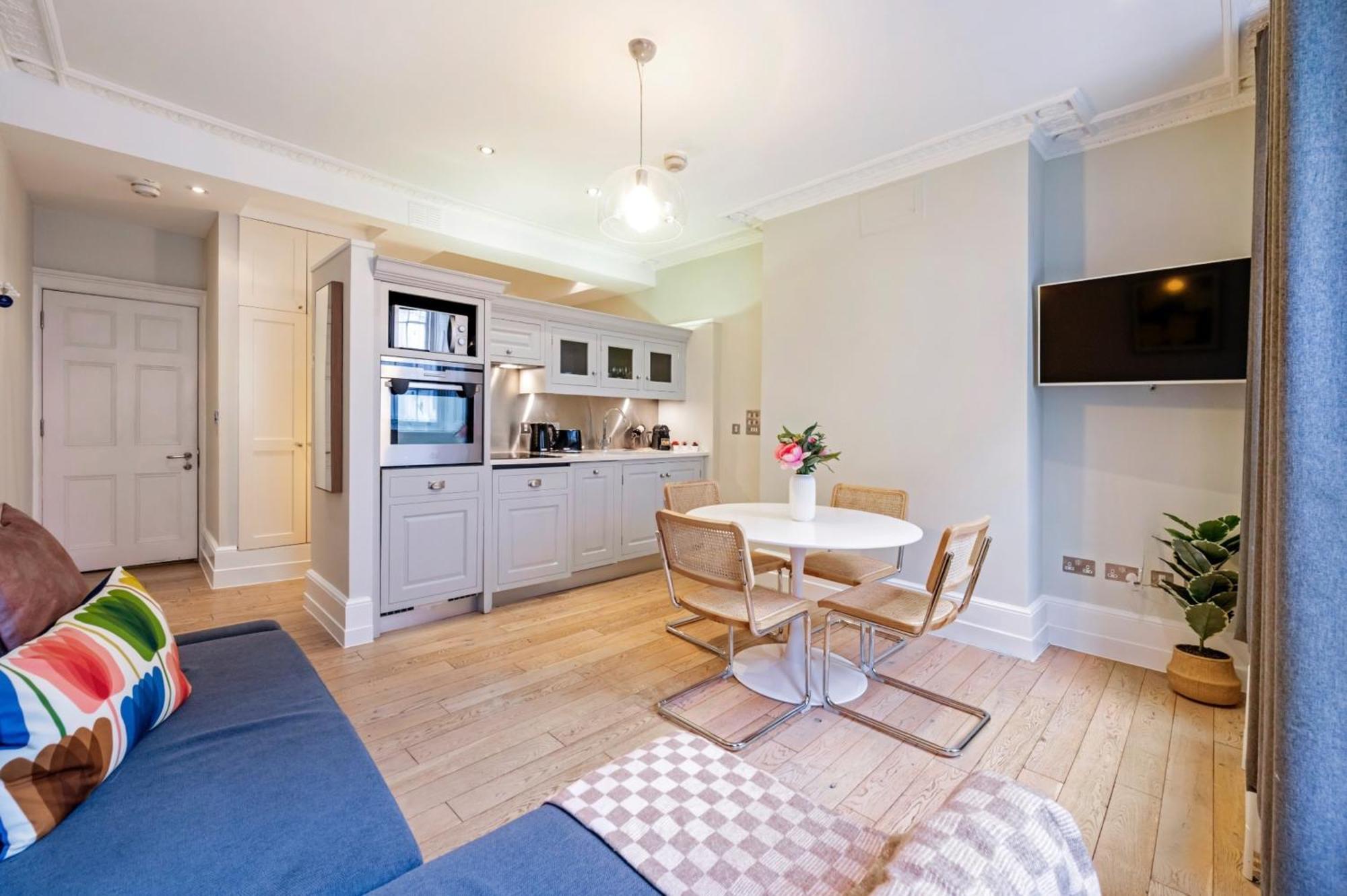 Welcome St Martin's Apartment